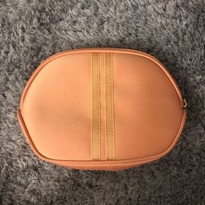 Esteè Lauder travel makeup bag